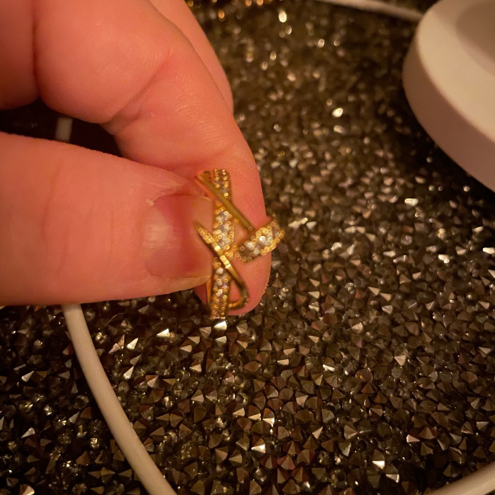 Gold ring - Picture 7 of 7